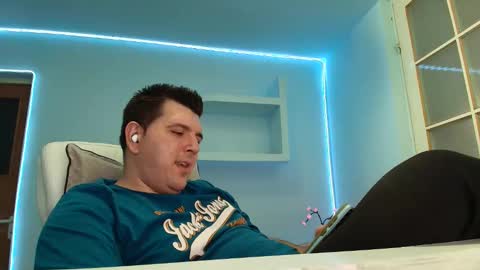 Snapshot of jasonjacks8 chatting on 11.10.25 JasonJacks online show from 11.10.25