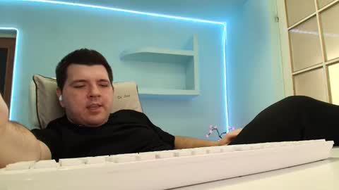 Snapshot of jasonjacks8 chatting on 11.12.25 JasonJacks online show from 11.12.25