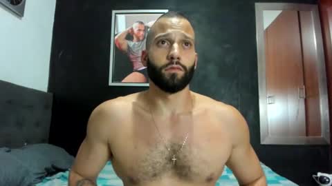 Snapshot of jasonmartiinez chatting on 03.25.26 online show from 03.25.26