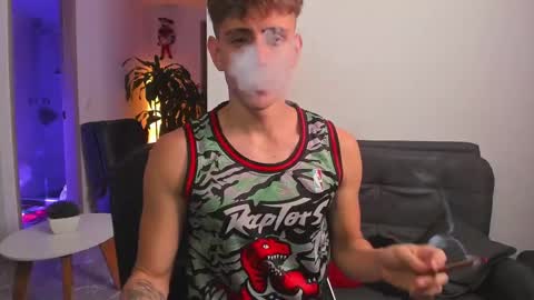 Snapshot of jasper__jones chatting on 12.04.24 JASPER JONES online show from 12.04.24