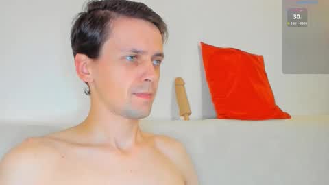 Snapshot of jasper_sun chatting on 10.07.25 Jasper online show from 10.07.25