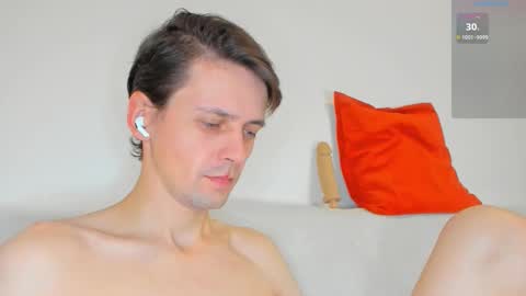 Snapshot of jasper_sun chatting on 10.26.25 Jasper online show from 10.26.25