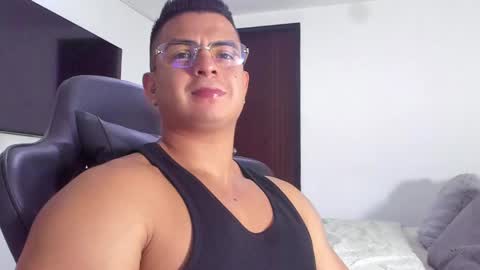 JBrooksXx online show from 02.08.25