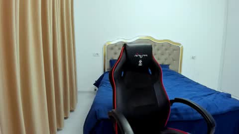  Javi  online show from 10.02.25