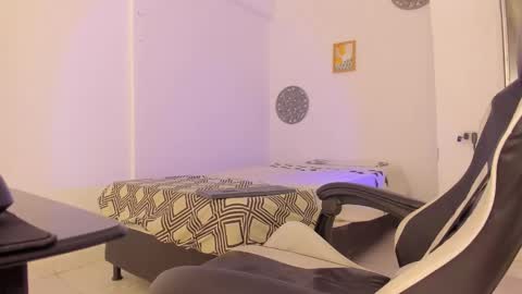 jax_maliq online show from 09.23.25