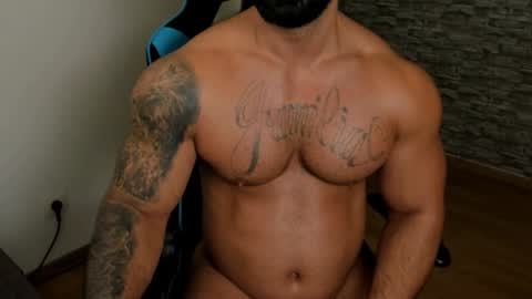 Snapshot of jaxonhunk chatting on 02.01.26 JaxonHunk online show from 02.01.26