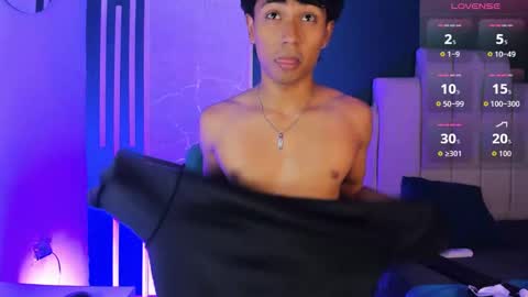 Snapshot of jaycobblack1 chatting on 10.21.25 jaycobblack1 online show from 10.21.25