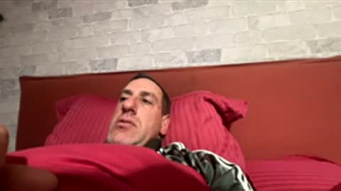 Snapshot of jayfrance40 chatting on 02.03.26 Jay online show from 02.03.26