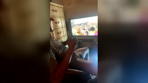 Snapshot of jayroxy27 chatting on 12.17.25 jayroxy27 online show from 12.17.25