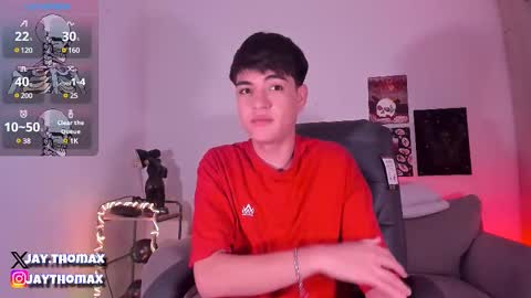 Snapshot of jaythomax chatting on 02.19.25 jaythomax online show from 02.19.25