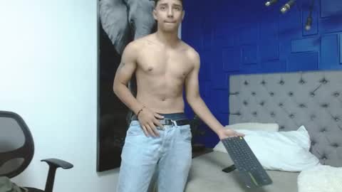 jaze_bradley online show from 02.26.25