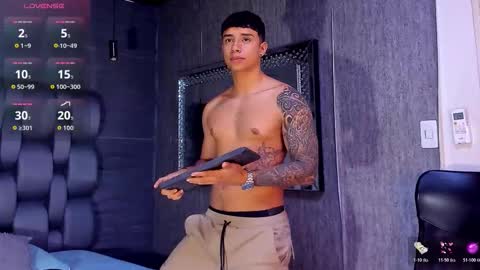 jaze_bradley online show from 10.20.25