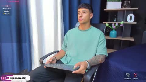 jaze_bradley online show from 10.30.25