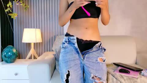 jazmiin_evans online show from 02.27.26