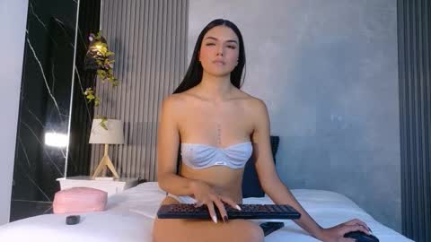 jazmiin_evans online show from 03.24.26