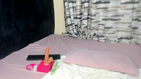 Snapshot of jazmin_jade chatting on 04.04.26 jazmin_jade online show from 04.04.26