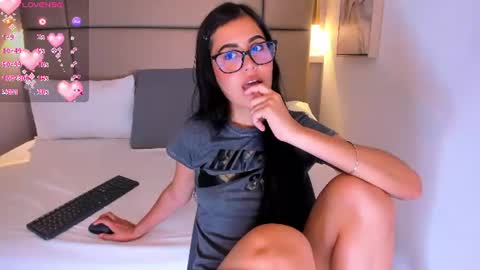 Jazmin online show from 06.24.26