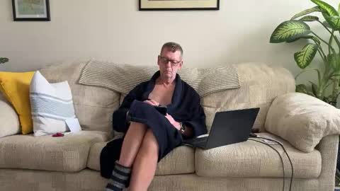 Snapshot of jcar57 chatting on 12.05.25 Jon online show from 12.05.25