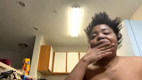 Snapshot of jccaramelbarbie12 chatting on 01.13.25 JCCaramelbarbie online show from 01.13.25