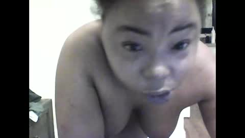 Snapshot of jccaramelbarbie12 chatting on 04.22.26 JCCaramelbarbie online show from 04.22.26