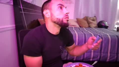 JcMax305 online show from 03.08.25