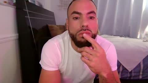 JcMax305 online show from 03.12.25