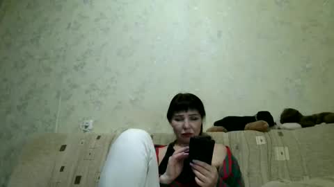 Snapshot of jeanedavis chatting on 04.06.26 JeaneDavis online show from 04.06.26