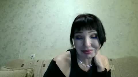 Snapshot of jeanedavis chatting on 04.22.26 JeaneDavis online show from 04.22.26
