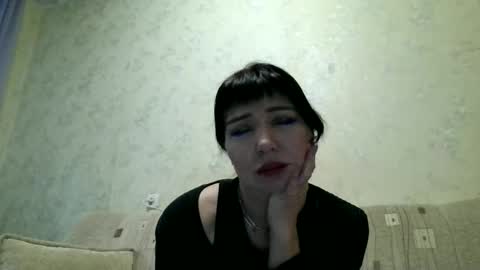 Snapshot of jeanedavis chatting on 04.26.26 JeaneDavis online show from 04.26.26