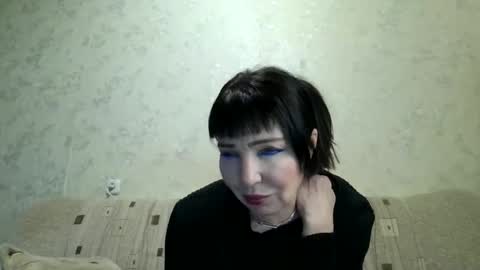 Snapshot of jeanedavis chatting on 05.01.26 JeaneDavis online show from 05.01.26