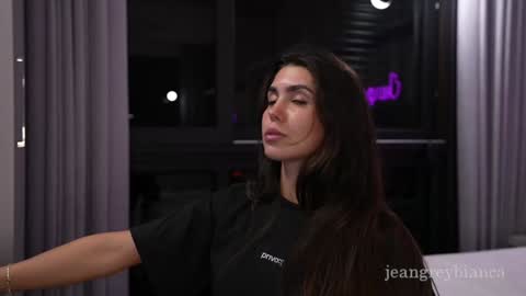 Snapshot of jeangreybianca chatting on 10.07.25 Bianca online show from 10.07.25