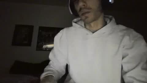 Snapshot of jeanpierbello7 chatting on 03.01.25 jean pier bello Silva online show from 03.01.25