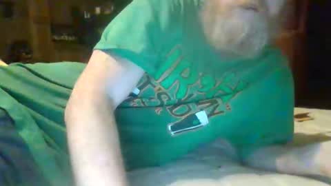 jearnold44 online show from 02.26.26