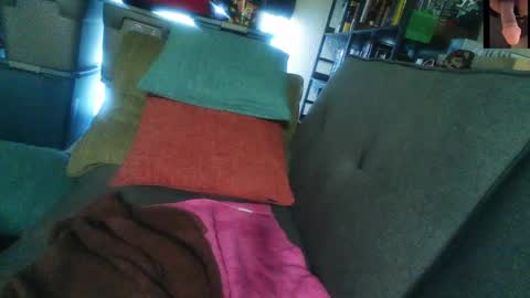 Snapshot of jedimastur chatting on 01.04.25 jedimastur online show from 01.04.25