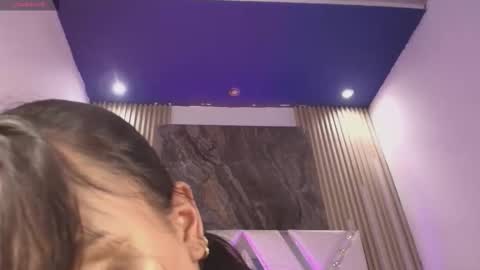 Jeen Taylor online show from 10.12.25