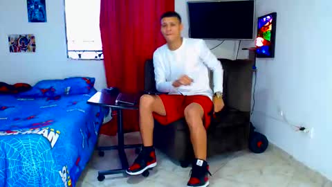 Snapshot of jeffer21_hot chatting on 05.13.26 jeffer21_hot online show from 05.13.26