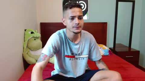 Snapshot of jeffstyle18 chatting on 10.07.25 Jeff online show from 10.07.25