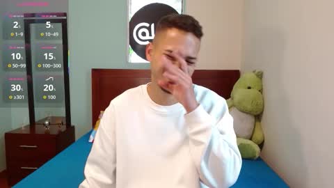 Snapshot of jeffstyle18 chatting on 10.30.25 Jeff online show from 10.30.25