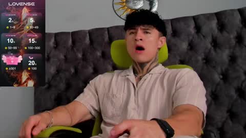 JC online show from 01.08.25