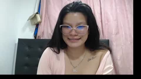 Soy Jem online show from 10.19.25