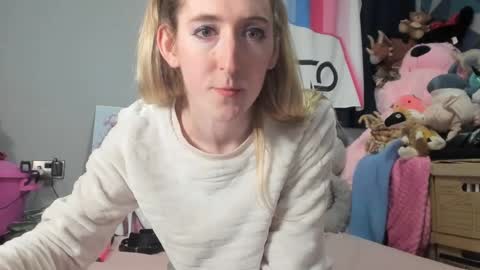 JenbyDoll online show from 01.06.25