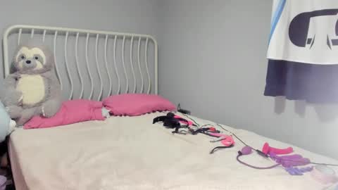 JenbyDoll online show from 02.03.25