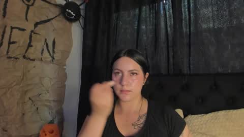 jeniferpowell_nm online show from 11.02.25