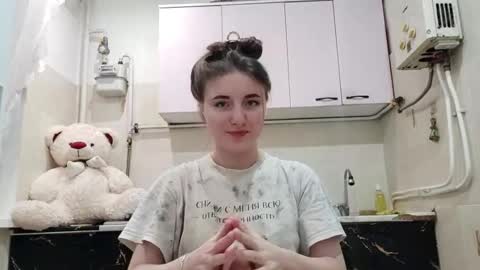 Jeniffer online show from 12.15.25