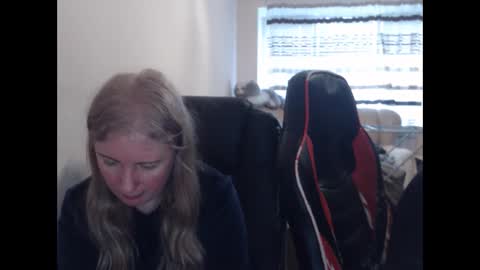 JenisAndPeter online show from 04.01.26