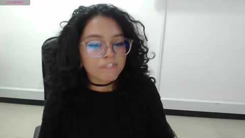 jenn online show from 10.24.25