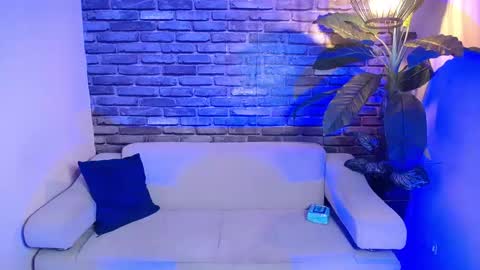 Snapshot of jenna_milf_ chatting on 11.09.25 Valentina online show from 11.09.25