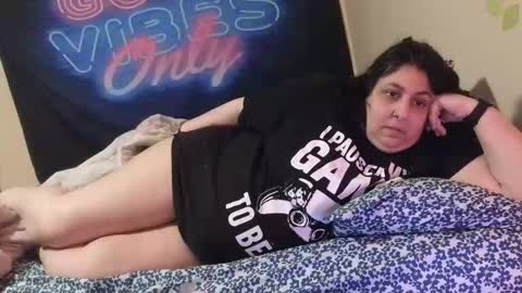  Dragon Queen. Be my Dragon --  and  online show from 04.22.26