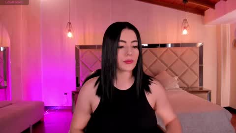 Jenna Olson  online show from 10.01.25