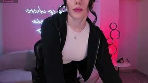 Jenna Olson  online show from 04.16.26